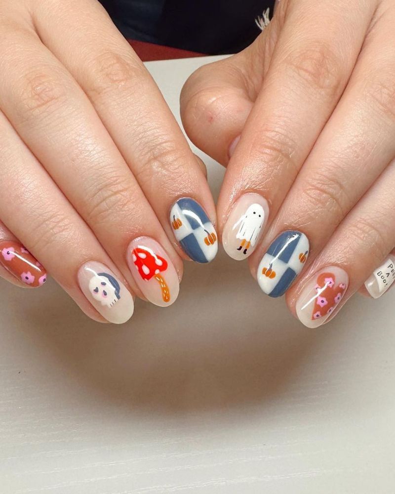 Pattern style with a mix of spookiness nails