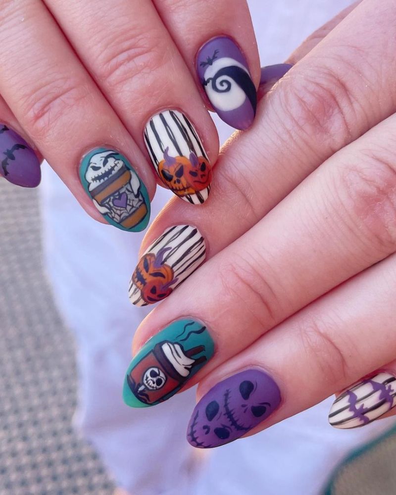 Spooky witch nails