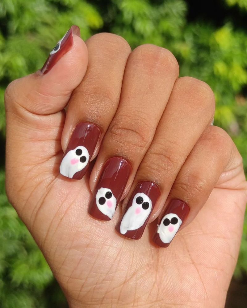Cute ghost halloween nails