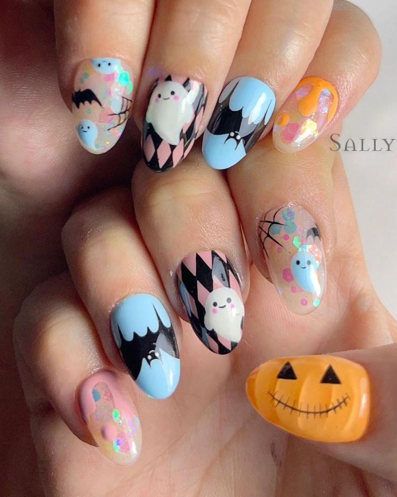 The sparkling halloween nails