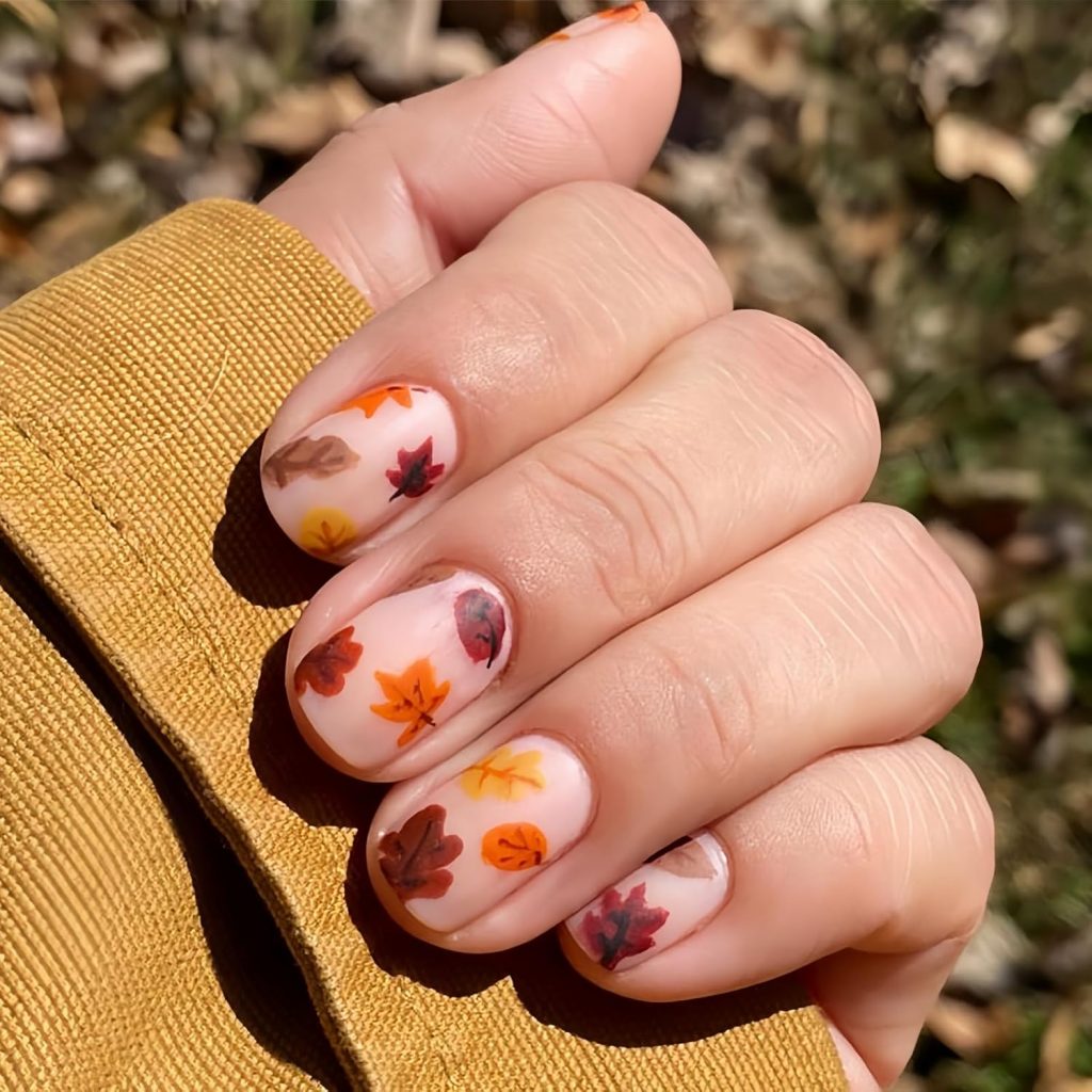 The Cozy Leaves Fall Nails